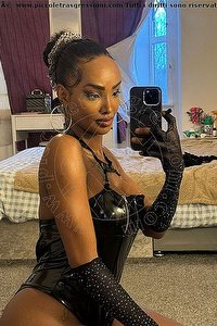Foto selfie trans Maya Venere Roma 3936122116
