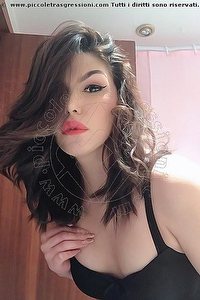 Foto selfie trans Trianna Milano 3509414107