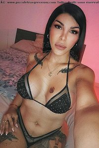 Foto selfie trans Trianna Milano 3509414107