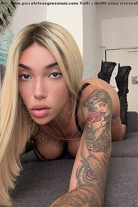 Foto selfie trans Sofia Rabello Roma 3335385829