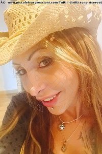 Foto selfie trans escort Monica Kicelly Parma 3245833097