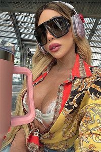 Foto selfie trans Ellena Bittencourt Roma 3921274529