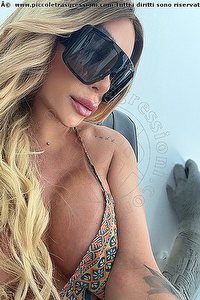 Foto selfie trans Ellena Bittencourt Roma 3921274529