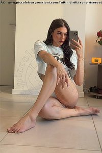 Foto selfie trans Nina Nogueira Bologna 3515290695