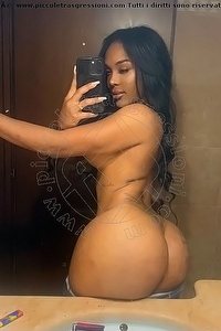 Foto selfie trans escort Donna Bella Bolzano 3508585567