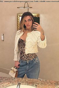Foto selfie trans Rafaella Menicucci Xxl Padova 3447385061