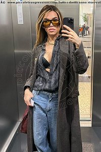 Foto selfie trans Rafaella Menicucci Xxl Padova 3447385061