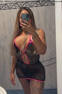 Foto selfie trans escort Laura Benedetti Pescara 3501304587