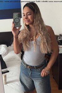 Foto selfie trans escort Laura Benedetti Rovigo 3501304587