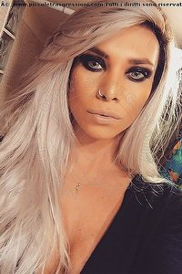 Foto selfie trans Bruna Dior Alba Adriatica 3295576383