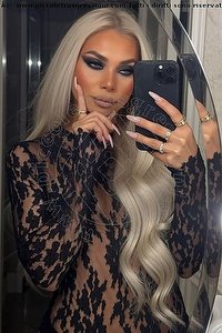 Foto selfie trans Bruna Dior Alba Adriatica 3295576383