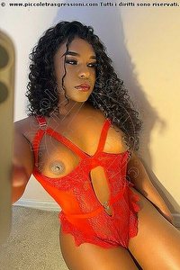 Foto selfie trans escort Samyra Alba Adriatica 3279621392
