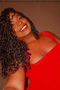 Foto selfie trans escort Samyra Alba Adriatica 3279621392