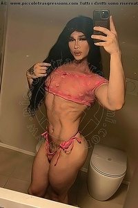 Foto selfie trav Aurora Milano 3927038652