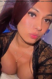 Foto selfie trans escort Niki Mazziotti Napoli 3314669300
