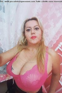 Foto selfie girls Selene Gomez Siena 3342149116