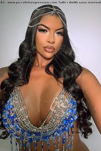 Foto selfie girls Caroline Brasiliana Pisa 3925207713