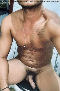Foto selfie hot boys Carlos Brescia 3514975058