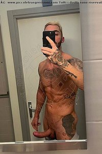 Foto selfie hot boys Damiano Milano 3270552365