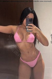 Foto selfie escort Vicky Brasil Bari 3931102391