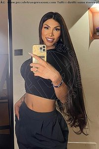 Foto selfie trans Gabriela Lemos Alessandria 3928049251
