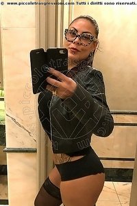 Foto selfie escort Adel Ancona 3713262718