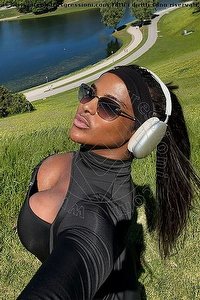 Foto selfie trans escort Jasmine Fox Milano 00447398802256