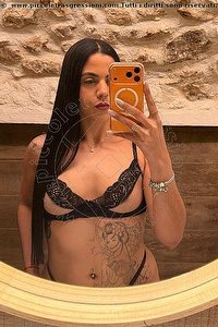 Foto selfie escort Mya Pescara 3499708519