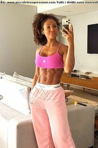 Foto selfie girls Malu Fitness Napoli 3471766901