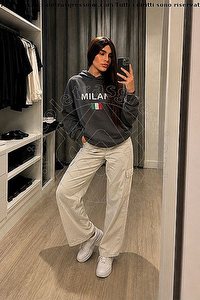Foto selfie trav Orianna Milano 3446214014