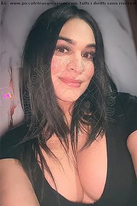 Foto selfie trans Eimy Volskov Trieste 3925651253