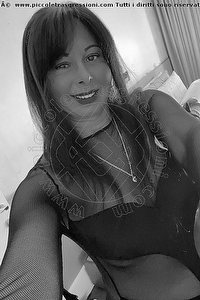 Foto selfie trans Roberta Milli Seriate 3927631979