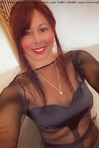 Foto selfie trans Roberta Milli Seriate 3927631979