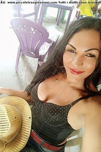 Foto selfie trans Nina Tramontyna Crotone 3347244815