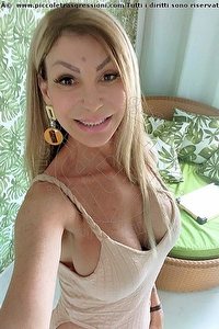 Foto selfie trans Paloma De Castro Como 3886217990