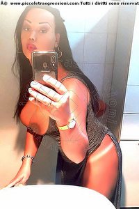 Foto selfie trans Eva Bellucci Italianissima Forlì 3662055808