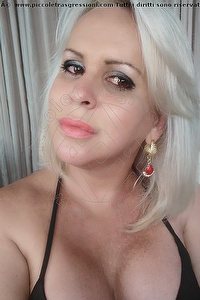 Foto selfie trans Raffaella Bastos Recife 005562996339624