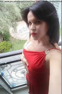 Foto selfie trans Raffaella Bastos Cabo Frio 005562996339624