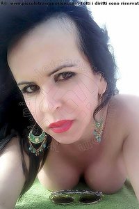 Foto selfie trans Raffaella Bastos Cabo Frio 005562996339624