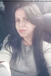 Foto selfie trans Raffaella Bastos Cabo Frio 005562996339624