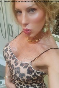 Foto selfie trans Pamela  L' Italiana Piu' Calda Firenze 3334877872