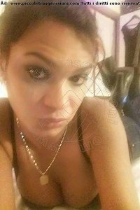 Foto selfie trans Alessandra Gomes Udine 3514077683