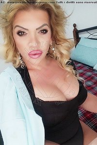 Foto selfie trans Elly Catania 3249987403