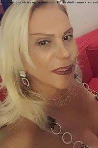 Foto selfie trans Tamiris Trento 3203284597