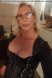 Foto selfie trans Tamiris Trento 3203284597