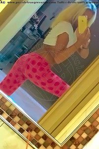 Foto selfie girls Stella Lover Firenze 3343181150