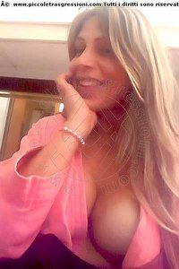 Foto selfie trans Andressa Riccione 3277422524