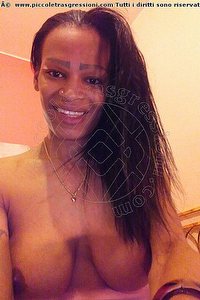 Foto selfie trans Alves Garbagnate Milanese 3714936409