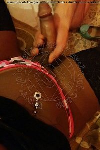Foto selfie hot trans Alves Garbagnate Milanese 3714936409