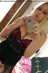 Foto selfie trans Miss Rebecca Casarsa Della Delizia 3277371389